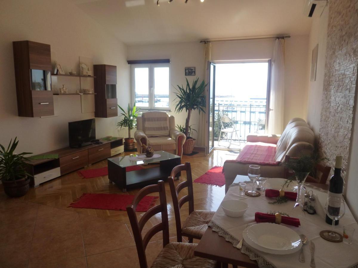 Apartments Monika Novi Vinodolski Dış mekan fotoğraf